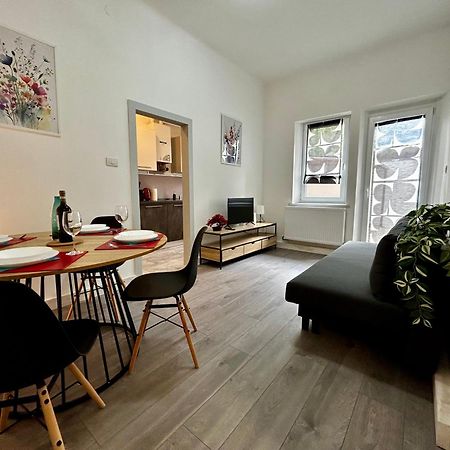 Luxury Allo Apartment In Center Of Удіне Екстер'єр фото