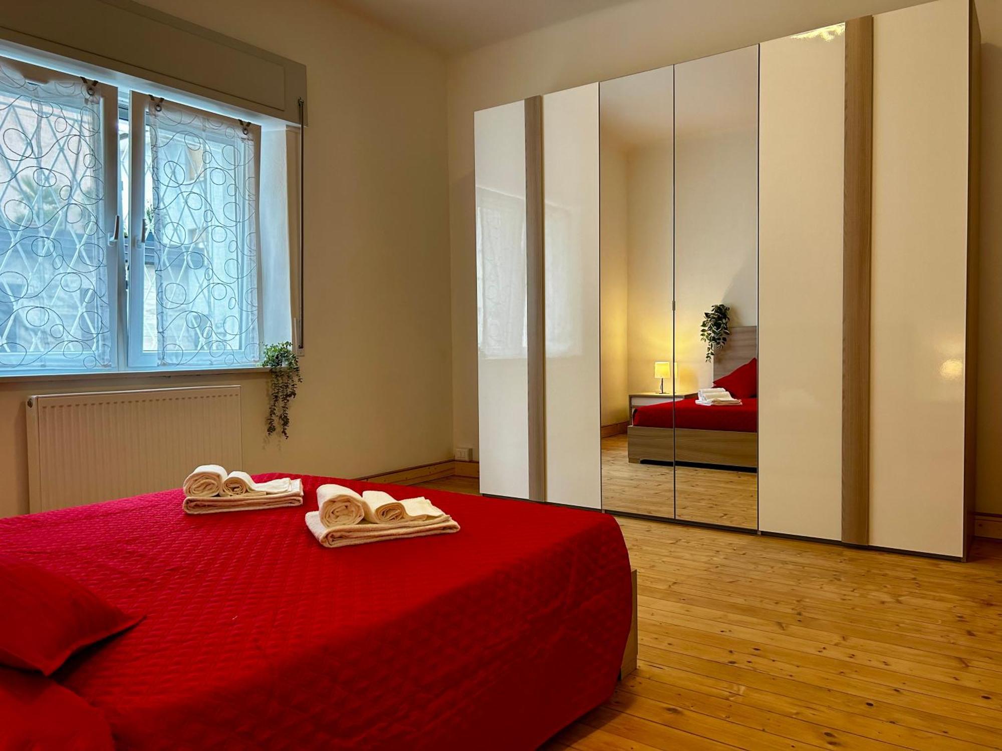 Luxury Allo Apartment In Center Of Удіне Екстер'єр фото